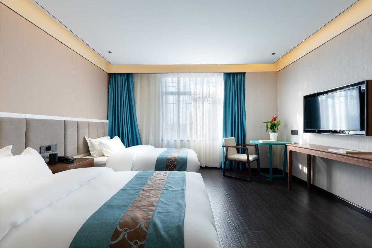 Beijing Tangfu Hotel - Located In The City Center Adjacent To The Subway Station Close To Nanluoguxiang Gulou Lama Temple Tiananmen Square Forbidden City Temple Of Heaven Providing Laundry Car Rental And Ticketing Services Εξωτερικό φωτογραφία