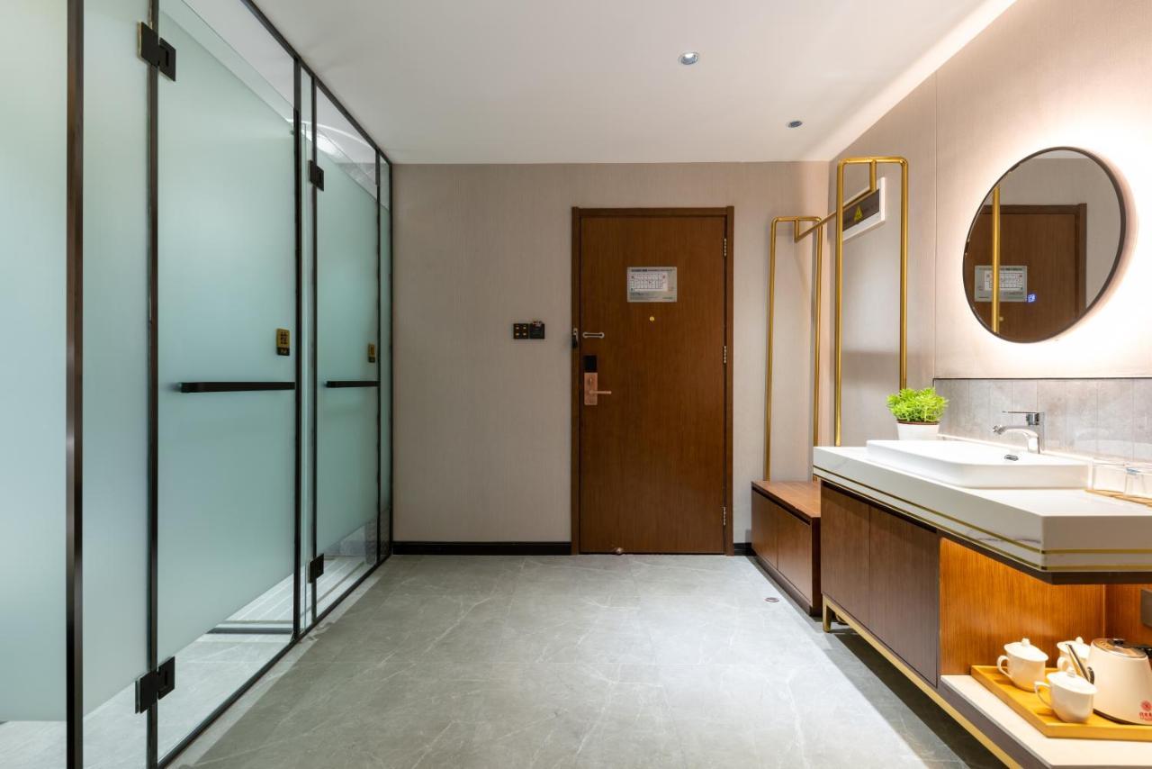 Beijing Tangfu Hotel - Located In The City Center Adjacent To The Subway Station Close To Nanluoguxiang Gulou Lama Temple Tiananmen Square Forbidden City Temple Of Heaven Providing Laundry Car Rental And Ticketing Services Εξωτερικό φωτογραφία