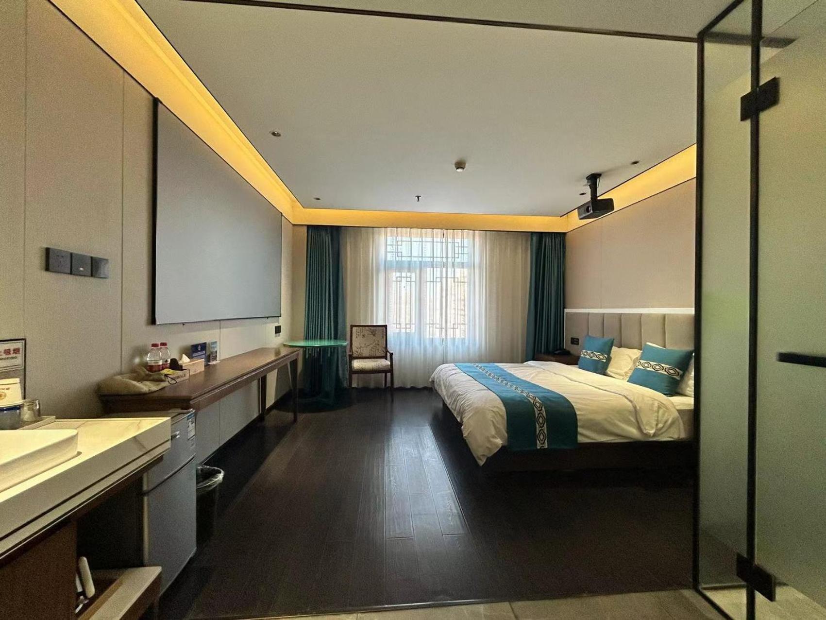 Beijing Tangfu Hotel - Located In The City Center Adjacent To The Subway Station Close To Nanluoguxiang Gulou Lama Temple Tiananmen Square Forbidden City Temple Of Heaven Providing Laundry Car Rental And Ticketing Services Εξωτερικό φωτογραφία