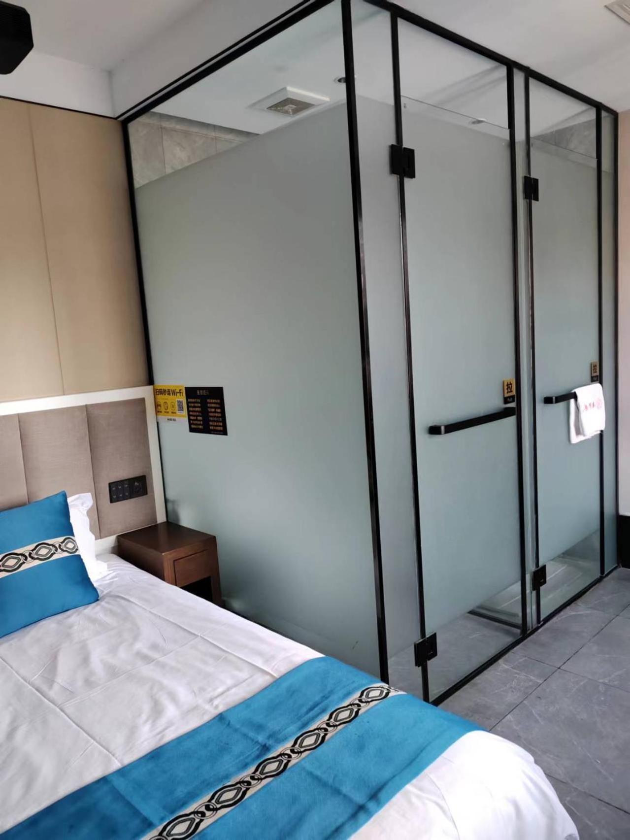 Beijing Tangfu Hotel - Located In The City Center Adjacent To The Subway Station Close To Nanluoguxiang Gulou Lama Temple Tiananmen Square Forbidden City Temple Of Heaven Providing Laundry Car Rental And Ticketing Services Εξωτερικό φωτογραφία