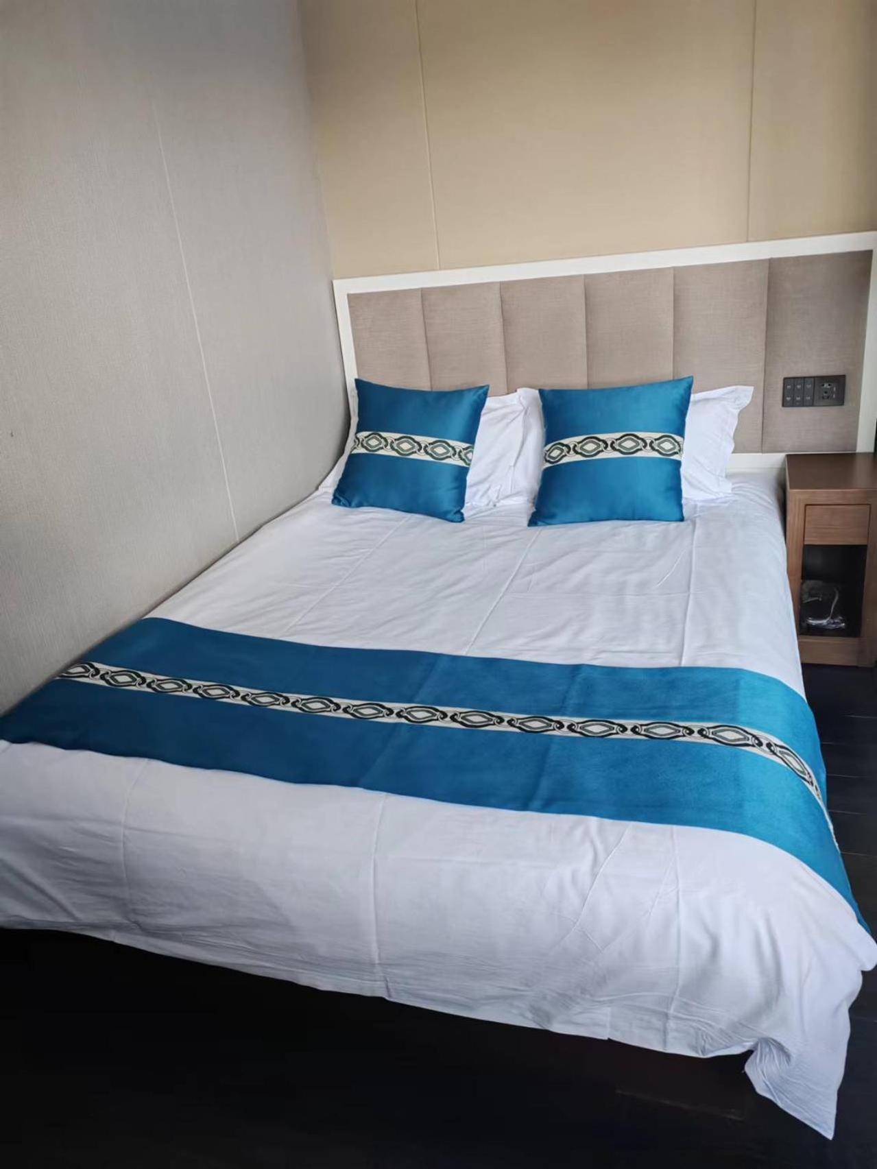 Beijing Tangfu Hotel - Located In The City Center Adjacent To The Subway Station Close To Nanluoguxiang Gulou Lama Temple Tiananmen Square Forbidden City Temple Of Heaven Providing Laundry Car Rental And Ticketing Services Εξωτερικό φωτογραφία